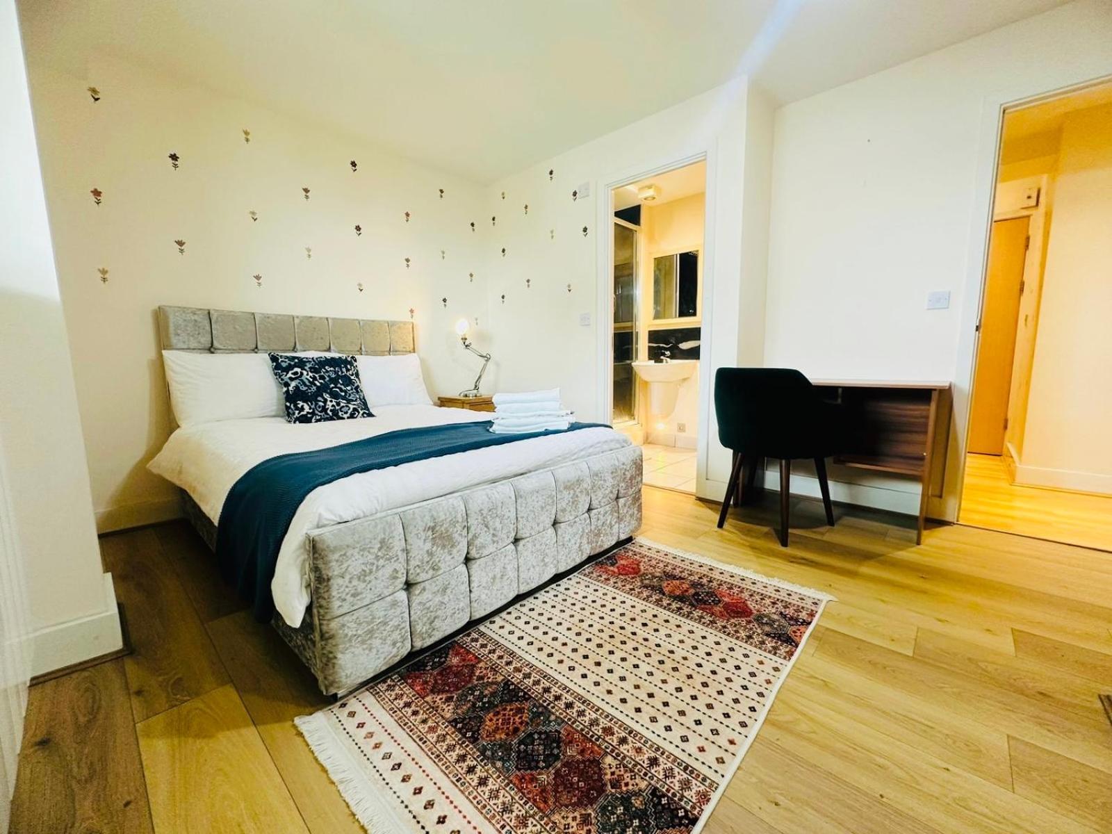 Modern 2Bed 2Bath Apartment Canary Wharf - Upto 5 Person London Ngoại thất bức ảnh