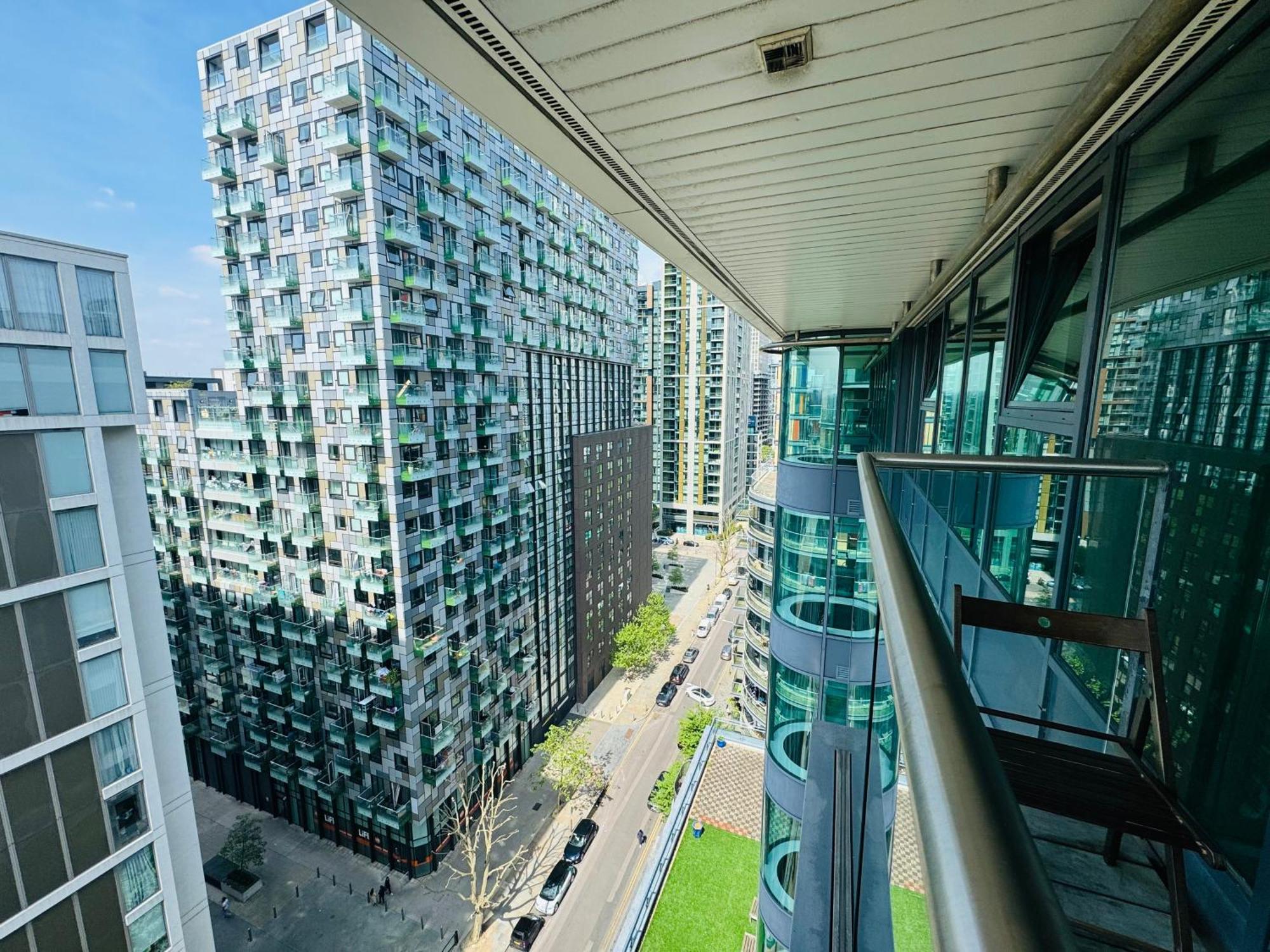 Modern 2Bed 2Bath Apartment Canary Wharf - Upto 5 Person London Ngoại thất bức ảnh