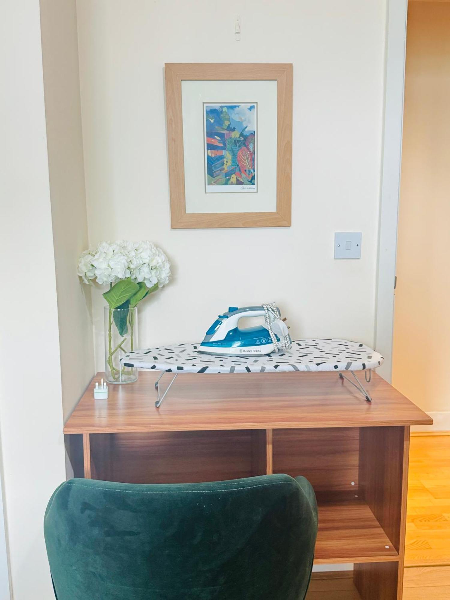 Modern 2Bed 2Bath Apartment Canary Wharf - Upto 5 Person London Ngoại thất bức ảnh