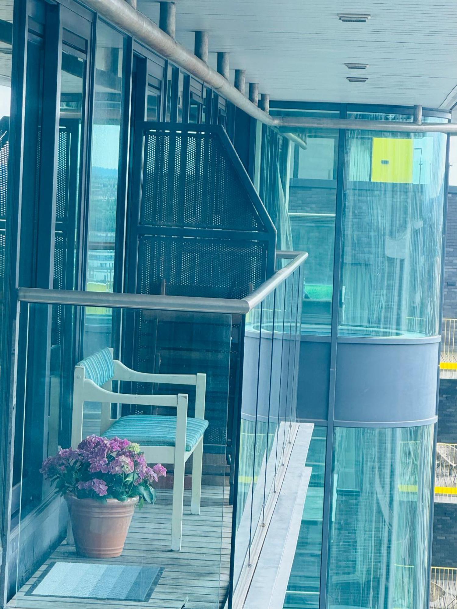 Modern 2Bed 2Bath Apartment Canary Wharf - Upto 5 Person London Ngoại thất bức ảnh